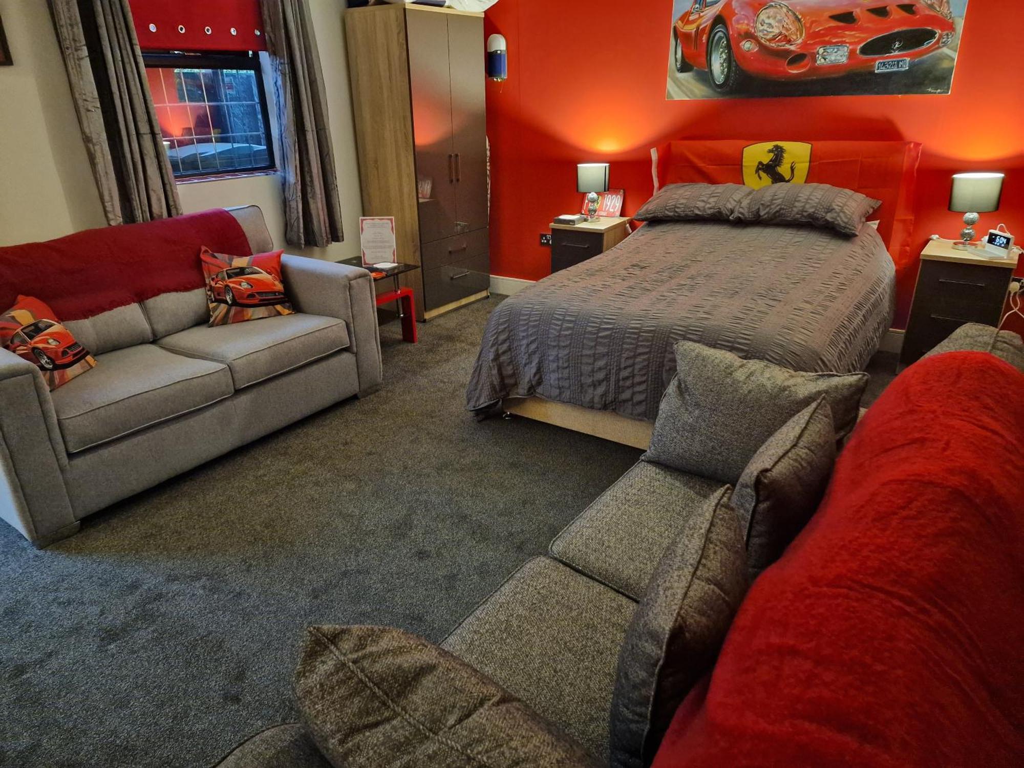 Joiners Arms - Studio Apartments Market Drayton Bagian luar foto